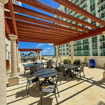 Elegant Centric Vibrant Pool Jacuzzi Free Parking Apartment Miami Exterior photo