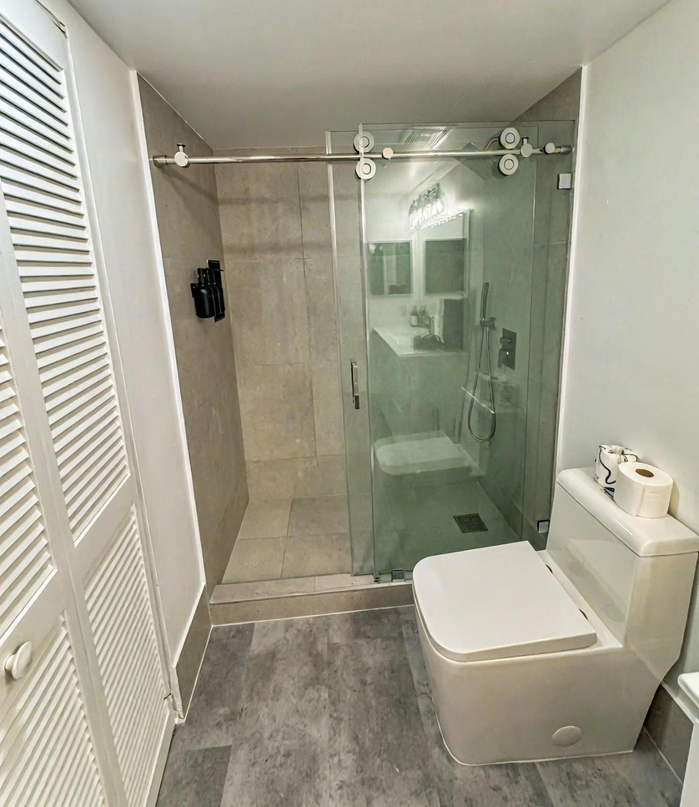 Elegant Centric Vibrant Pool Jacuzzi Free Parking Apartment Miami Exterior photo